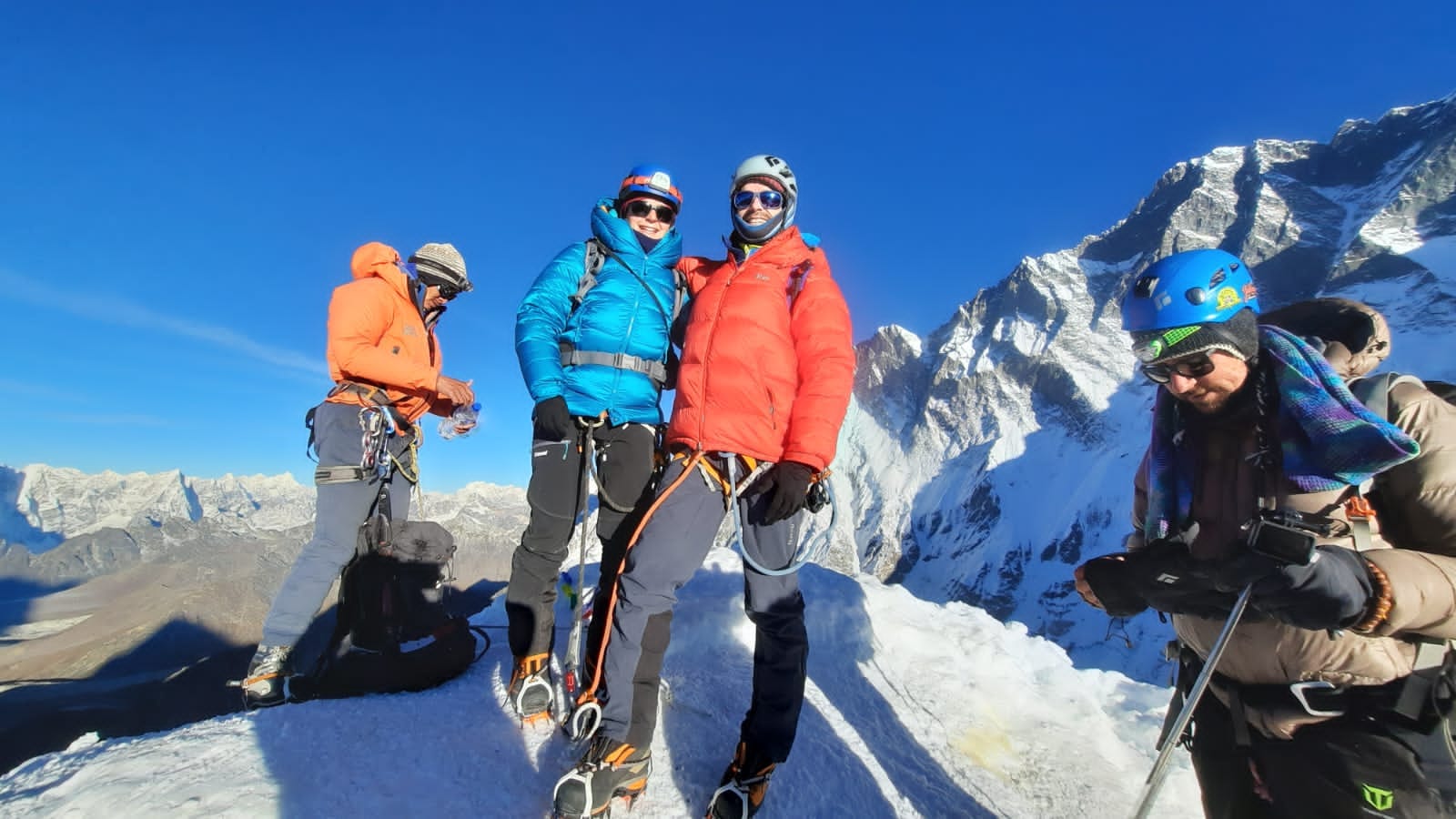 Panorama Trekking team in the Himalayas