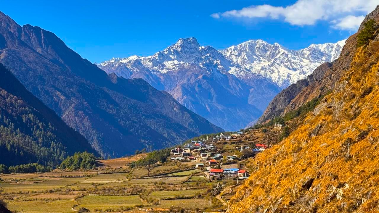 Tsum Valley